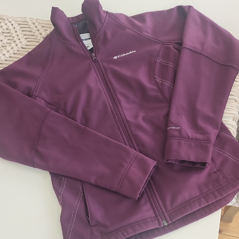 Columbia Plum Softshell Jacket - image 1